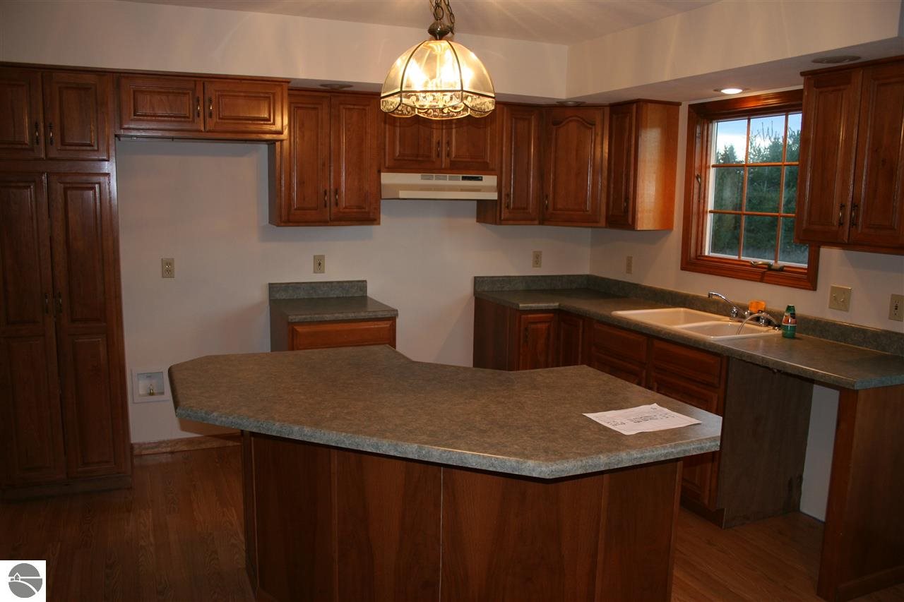 6069 East 34 Road Cadillac, MI 49601 - Photo 28 of 61 1778689-27.JPG