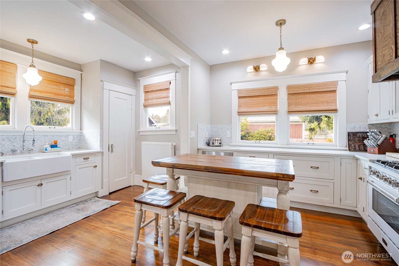 28312 86th Avenue South Roy, WA 98580 - Photo 9 of 39