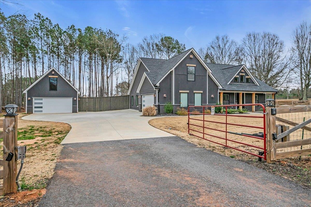1071 Ballenger Road Inman, SC 29349 - Photo 1 of 49