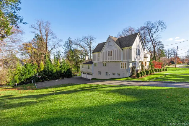 $2,850,000 | 37 Bates Road, Harrison, NY 10528