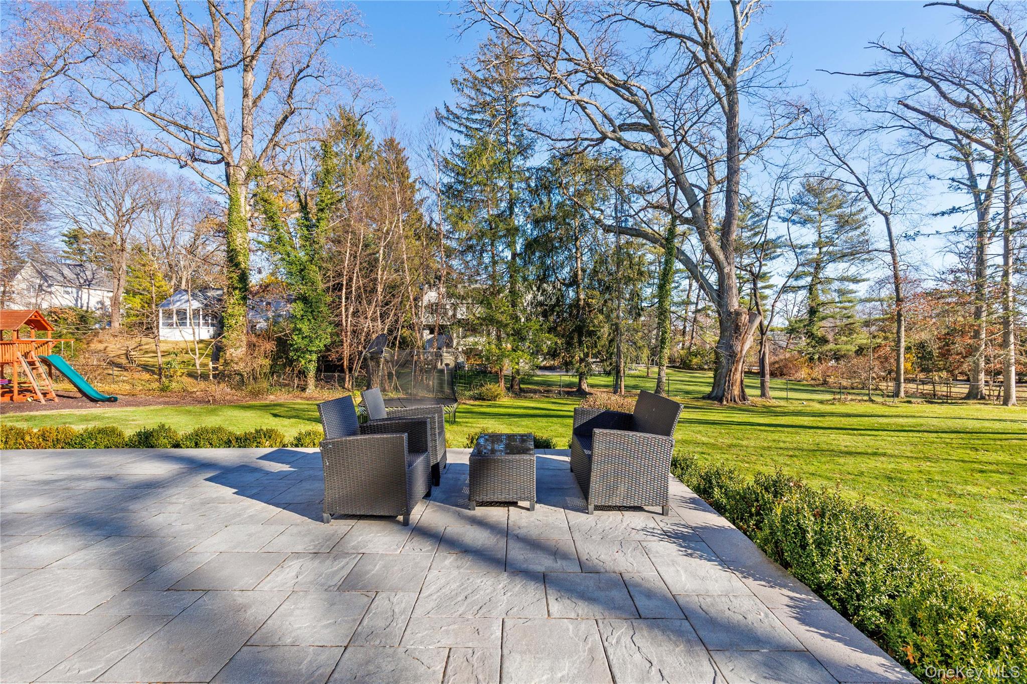 37 Bates Road Harrison, NY 10528 - Photo 10 of 13 ... relaxing.