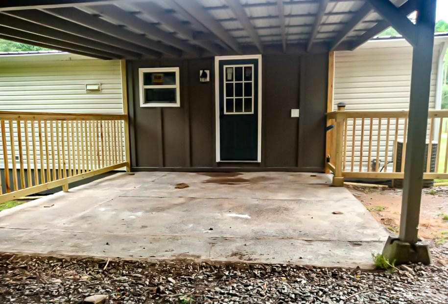 265 Archer Road Luttrell, TN 37779 - Photo 25 of 27 Back Door/Carport