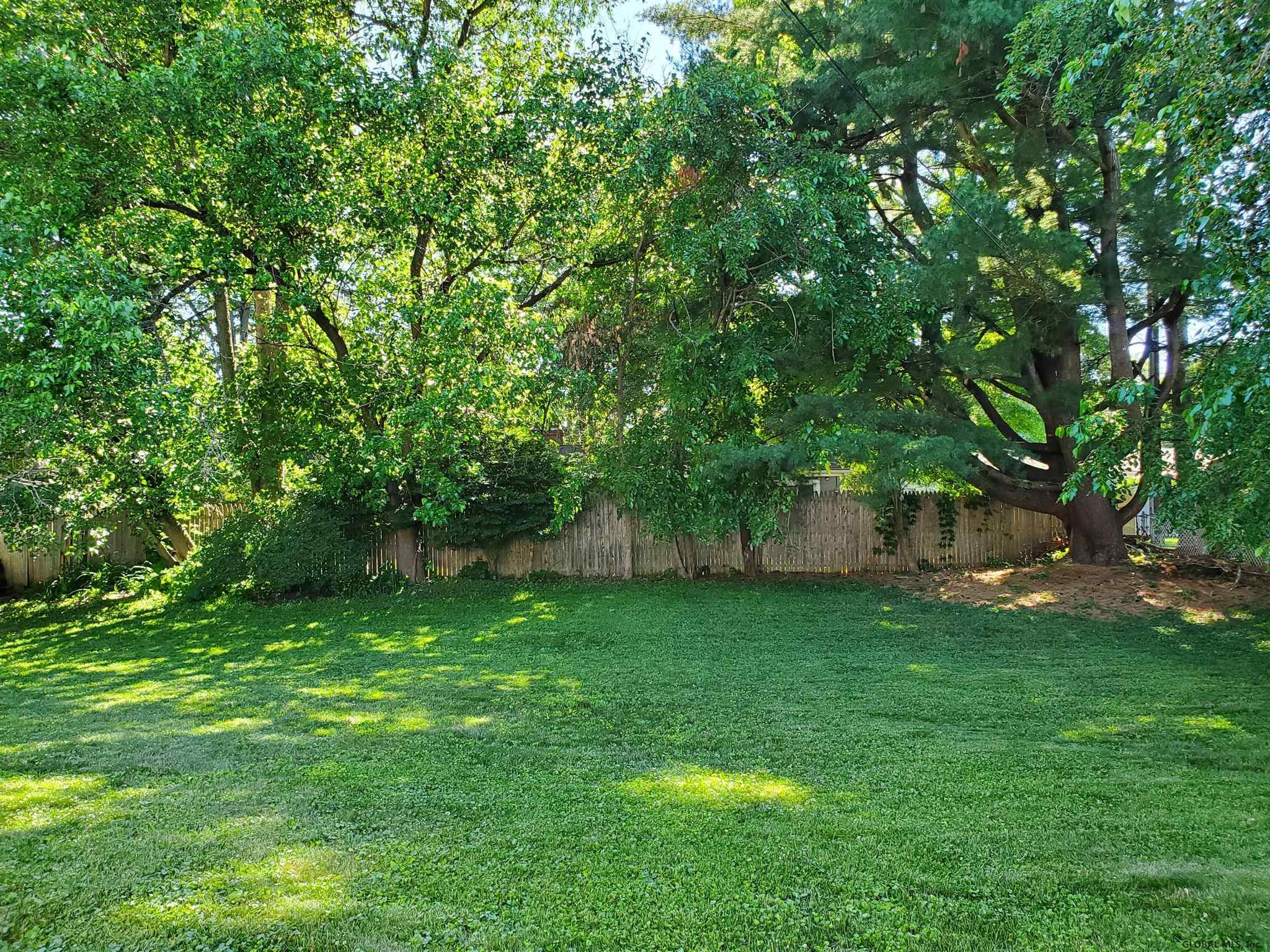39 Carson Road Bethlehem, NY 12054 - Photo 29 of 33 Photo 33