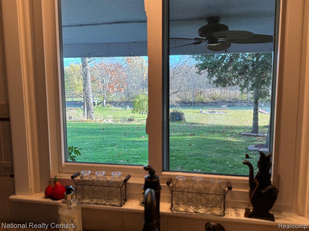 22505 Meridian Road Grosse Ile, MI 48138 - Photo 5 of 12 Gallery Image 5