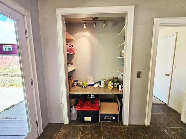 $284,900 | 371 South Hofstetter Street, Colville, WA 99114