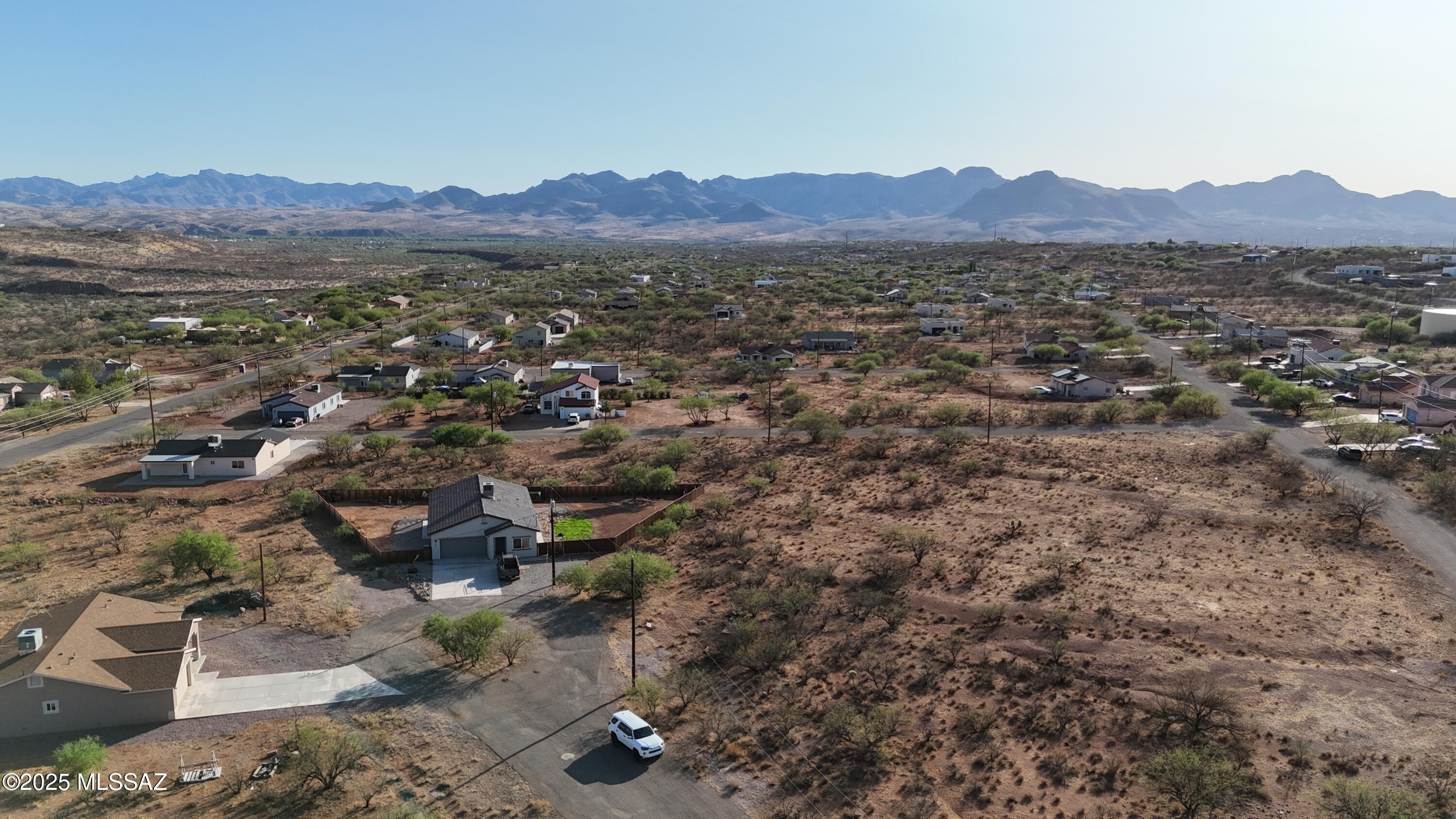 322 Peru Court, Unit 6 Rio Rico, AZ 85648 - Photo 4 of 12