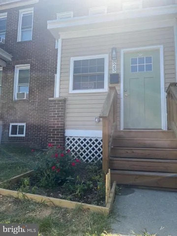 $2,450 | 823 Pontiac Avenue, Baltimore, MD 21225