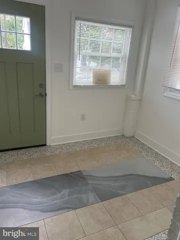 $2,450 | 823 Pontiac Avenue, Baltimore, MD 21225