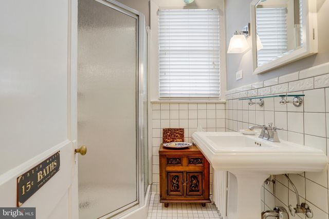 $1,180,000 | 900 Junior Street, Alexandria, VA 22301