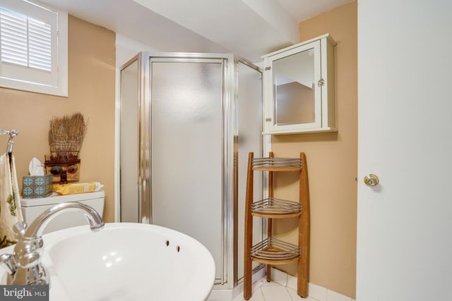 $1,180,000 | 900 Junior Street, Alexandria, VA 22301