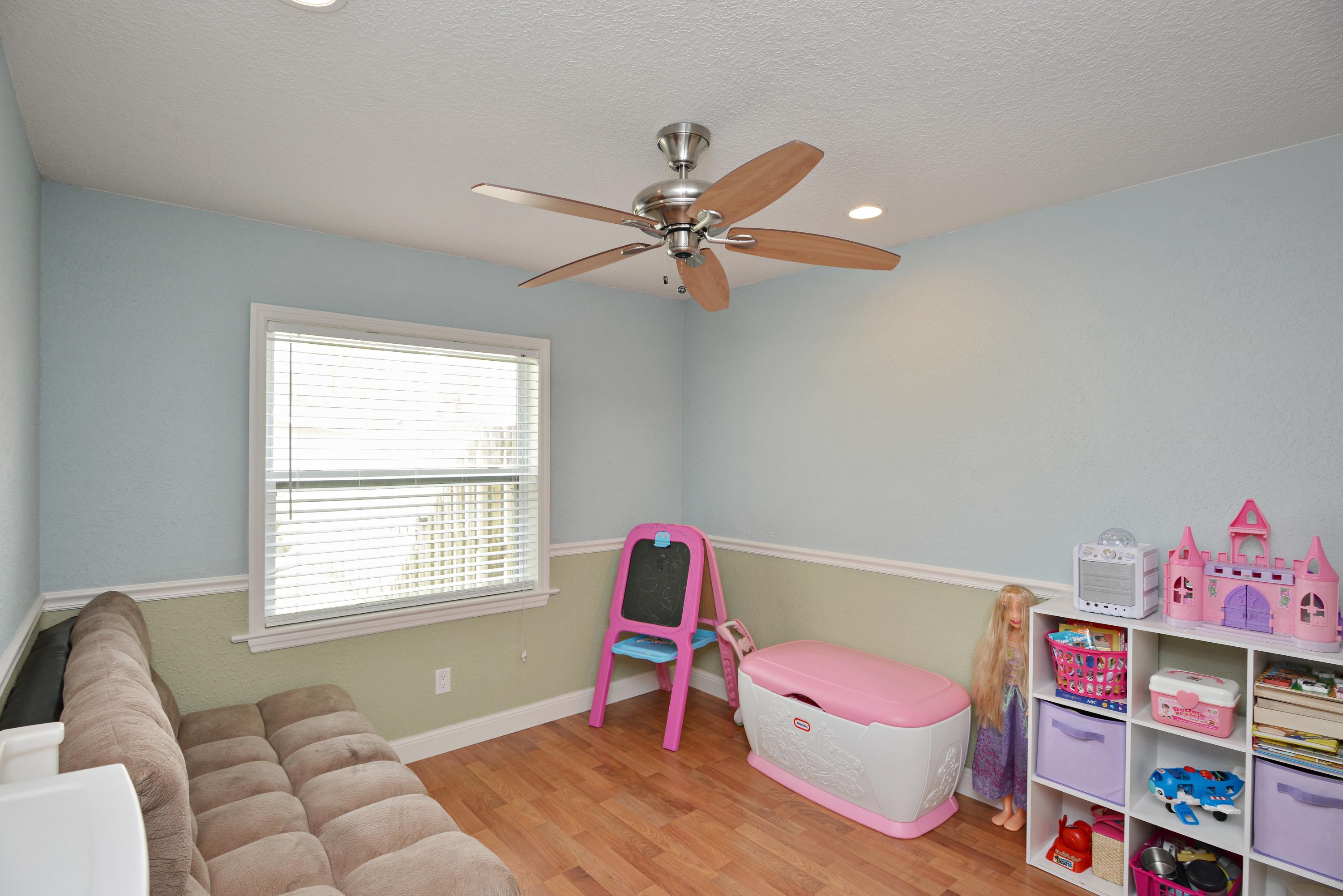 130 Raintree Trail Jupiter, FL 33458 - Photo 12 of 15 Bedroom 2