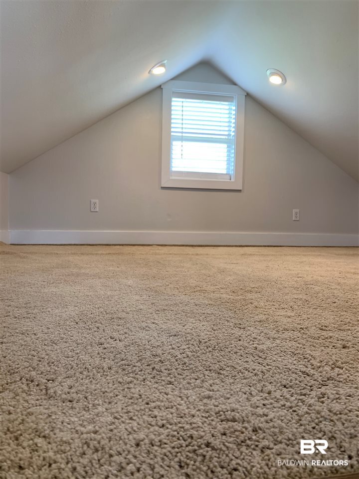 13402 County Road 91 Elberta, AL 36530 - Photo 19 of 32 Loft