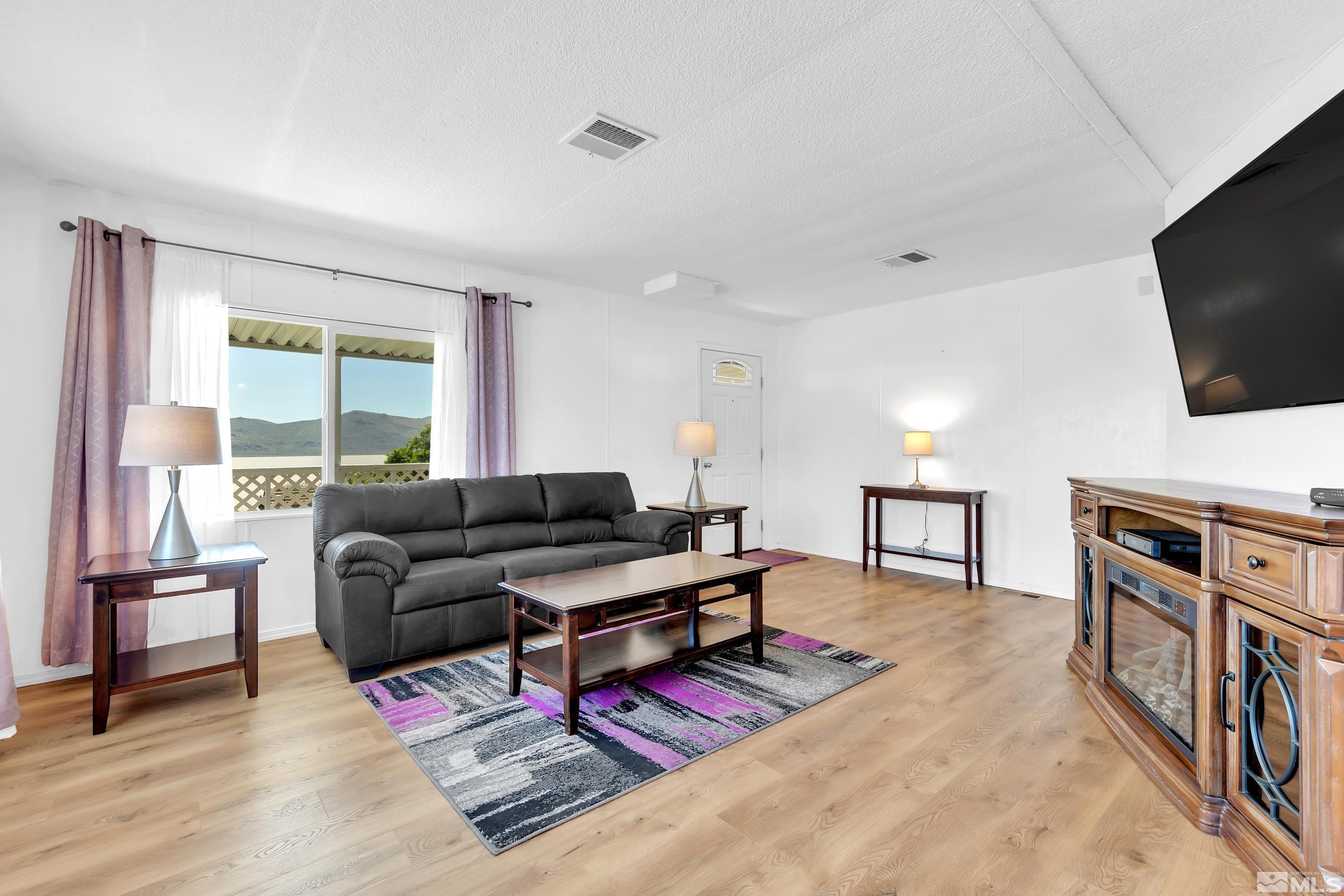 24 Sierra View Road Reno, NV 89508 - Photo 2 of 17 Photo 2