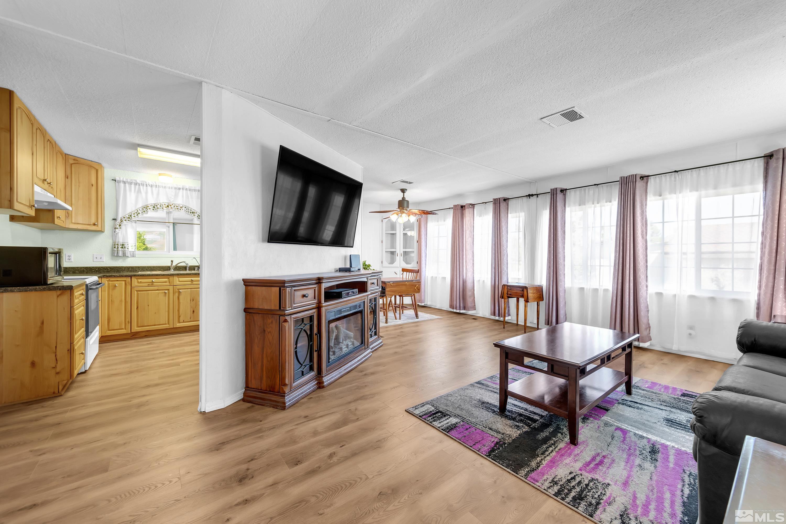24 Sierra View Road Reno, NV 89508 - Photo 3 of 17 Photo 3