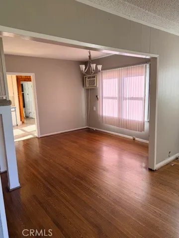 $1,199,000 | 718 East Walnut Avenue, Burbank, CA 91501