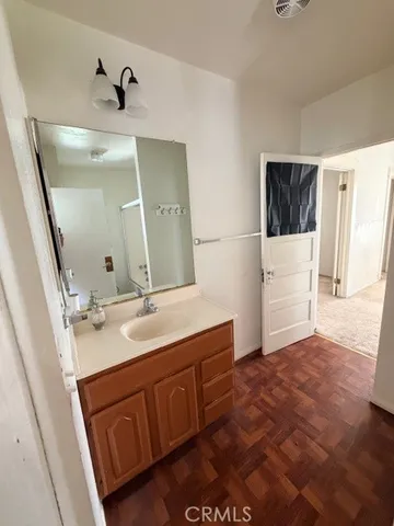 $1,199,000 | 718 East Walnut Avenue, Burbank, CA 91501