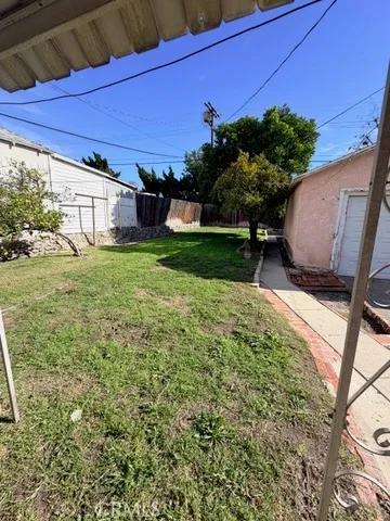 $1,199,000 | 718 East Walnut Avenue, Burbank, CA 91501