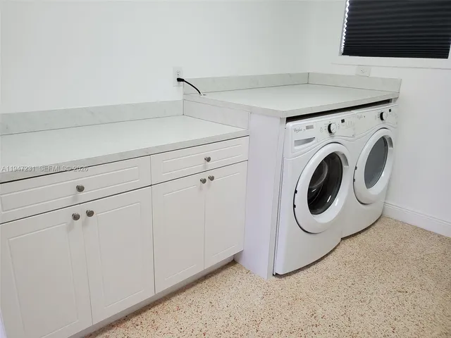 $2,200 | 1170 Northeast 111th Street, Unit 1170, Miami, FL 33161