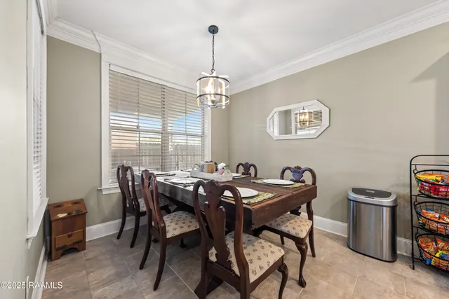 $324,900 | 100 Pontchartrain Drive, Carencro, LA 70520