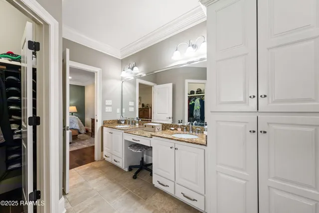 $324,900 | 100 Pontchartrain Drive, Carencro, LA 70520