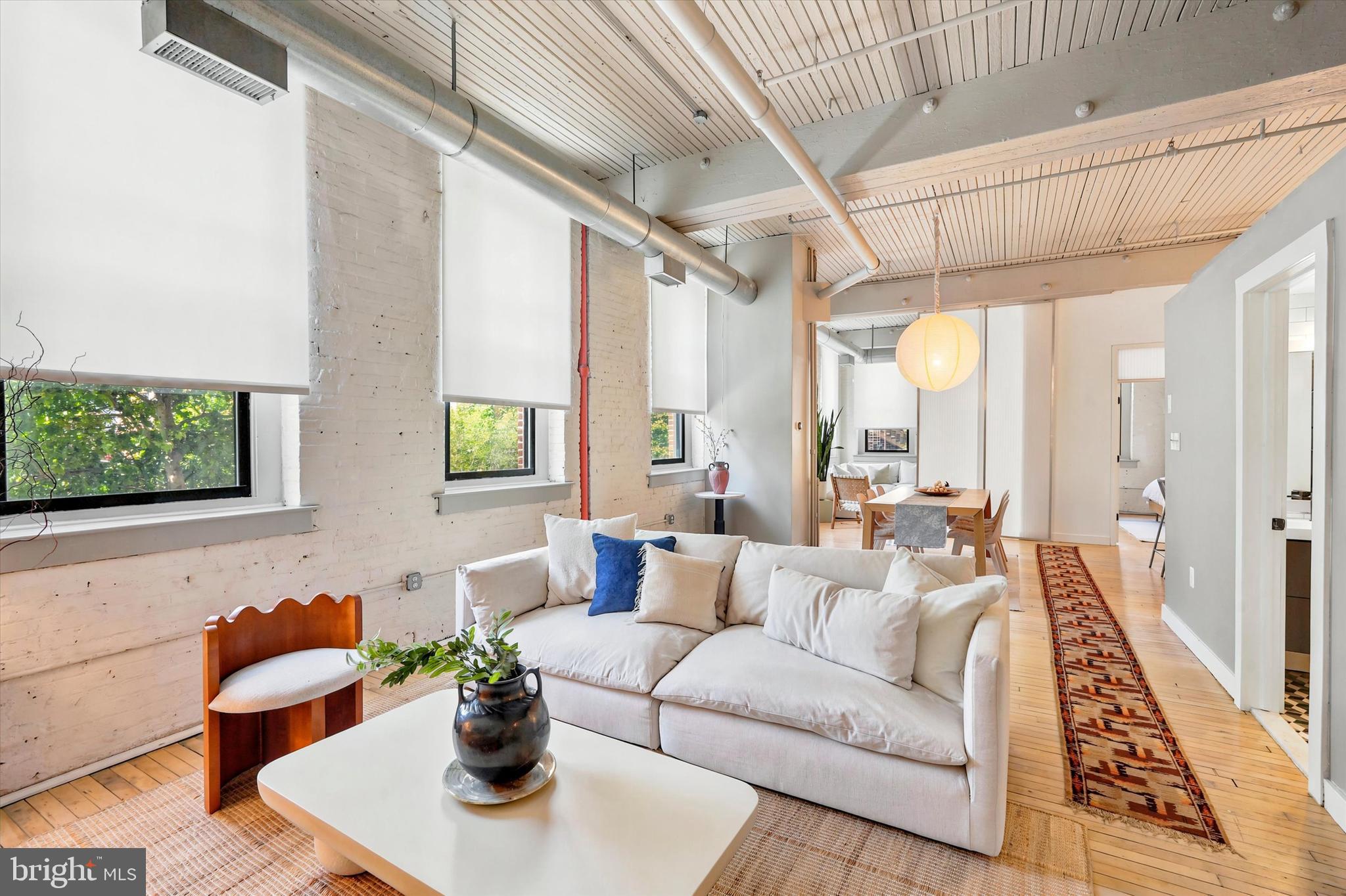 429 North 13th Street, Unit 3F Philadelphia, PA 19123 - Photo 3 of 26