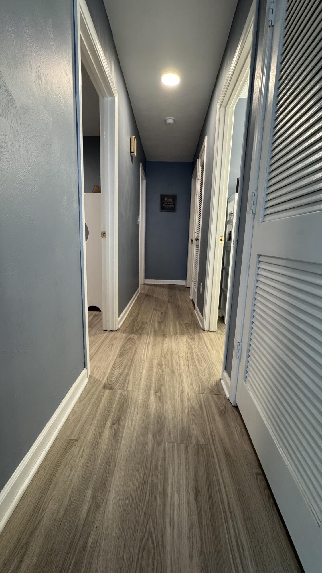 2917 Elderwood Road Salem, VA 24153 - Photo 11 of 24 a view of hallway with wooden floor