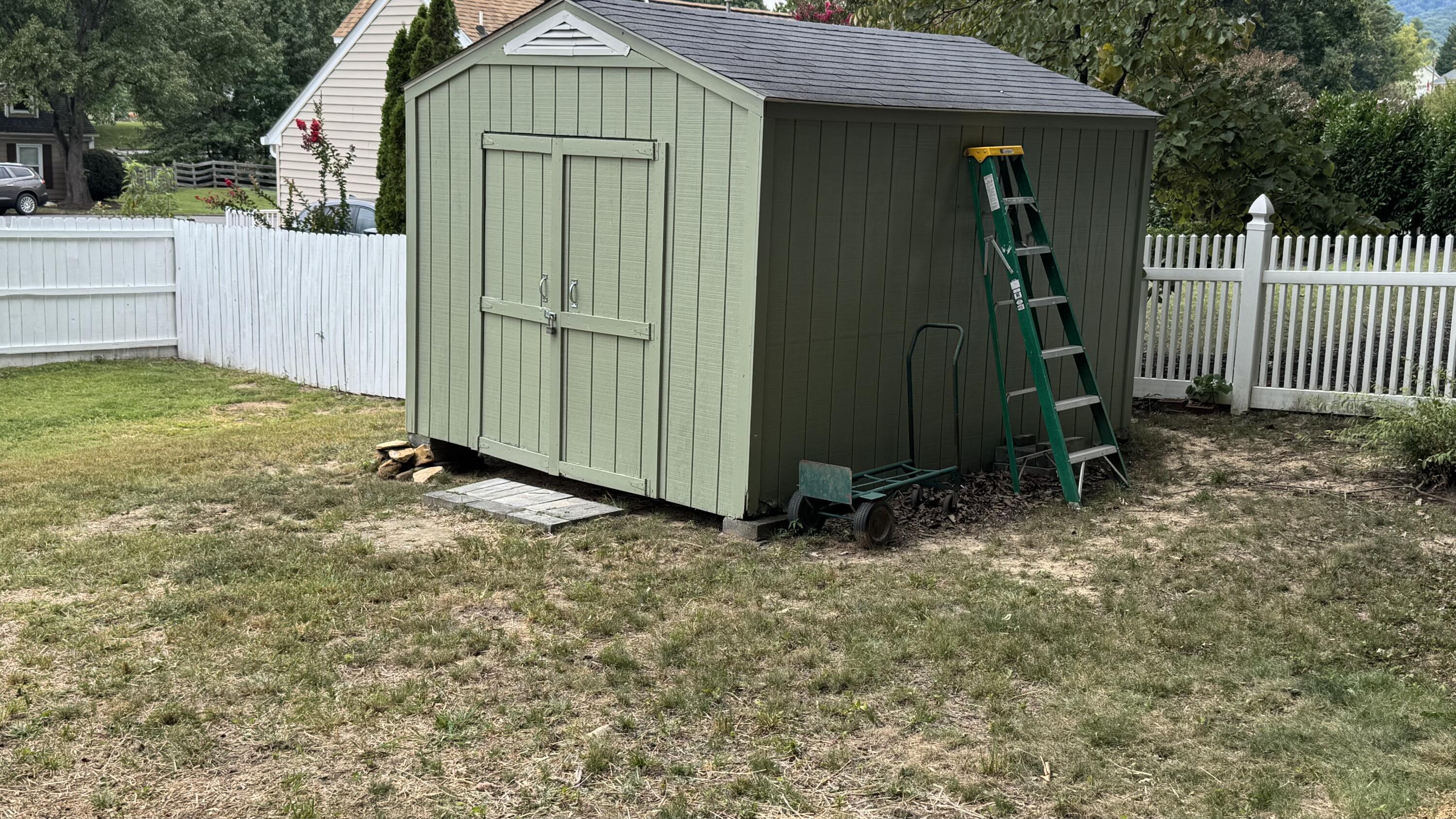 2917 Elderwood Road Salem, VA 24153 - Photo 22 of 24 a view of a small house