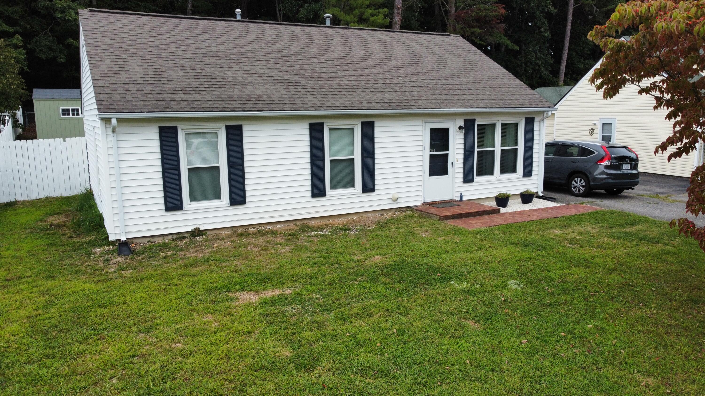 2917 Elderwood Road Salem, VA 24153 - Photo 24 of 24 a house view with a garden space