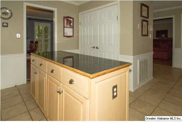 2711 Stevens Creek Road Birmingham, AL 35244 - Photo 15 of 32