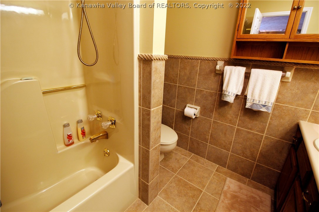 131 Summit Ridge Road Hurricane, WV 25526 - Photo 14 of 27 Gallery Image 14