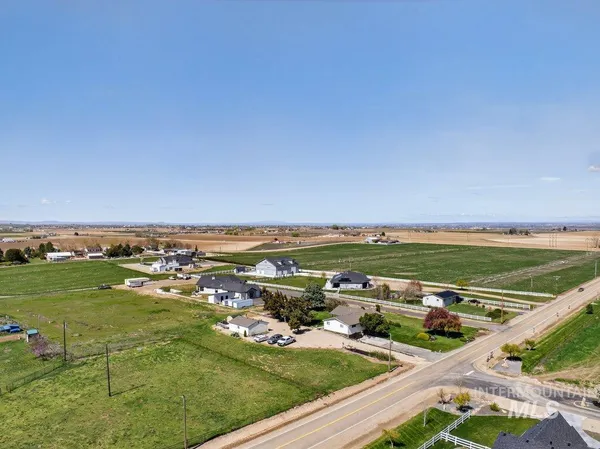 $650,000 | 16683 Wagner Road, Caldwell, ID 83607