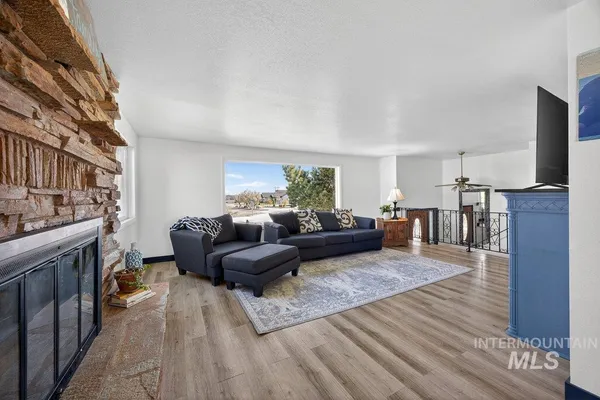 $650,000 | 16683 Wagner Road, Caldwell, ID 83607