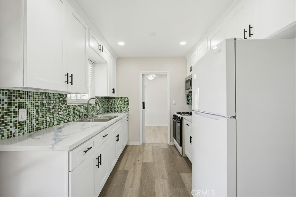 9805 Devon Street Rancho Cucamonga, CA 91730 - Photo 13 of 29
