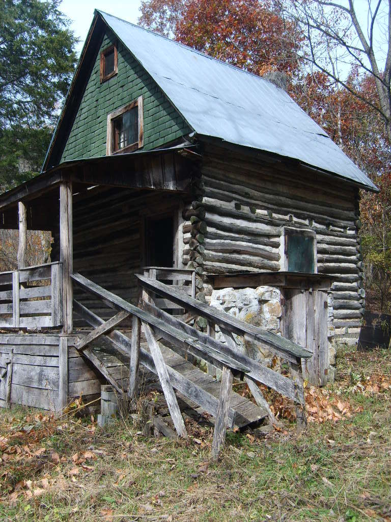 Valley Heights Road Alderson, WV 24910 - Photo 6 of 16 log cabin