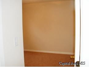 2920 South 12th Street Springfield, IL 62703 - Photo 4 of 8
