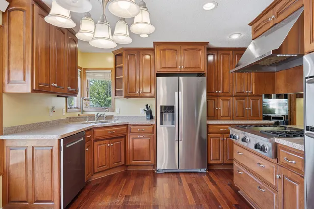 $275,000 | 612 South 11th Street, Olivia, MN 56277