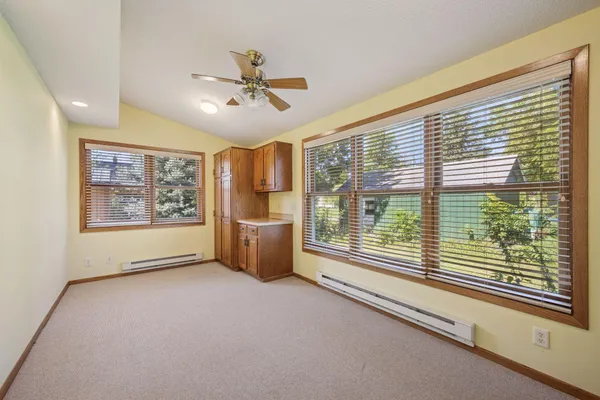 $265,000 | 612 South 11th Street, Olivia, MN 56277