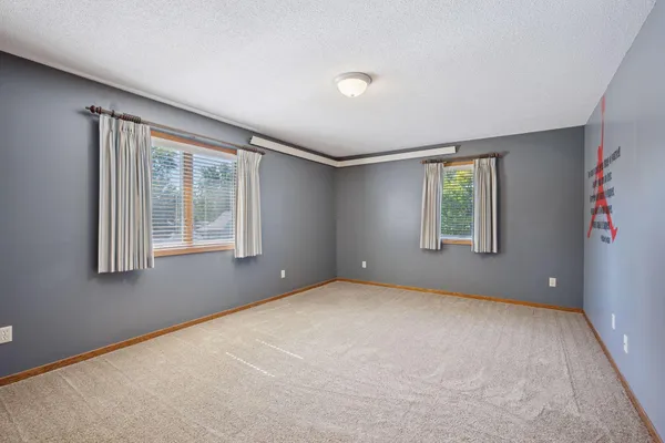 $265,000 | 612 South 11th Street, Olivia, MN 56277