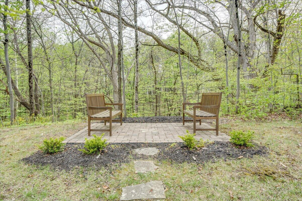 332 Hidden Ravines Drive Powell, OH 43065 - Photo 29 of 32 29-Five Acres Media - 332 Hidden Ravines