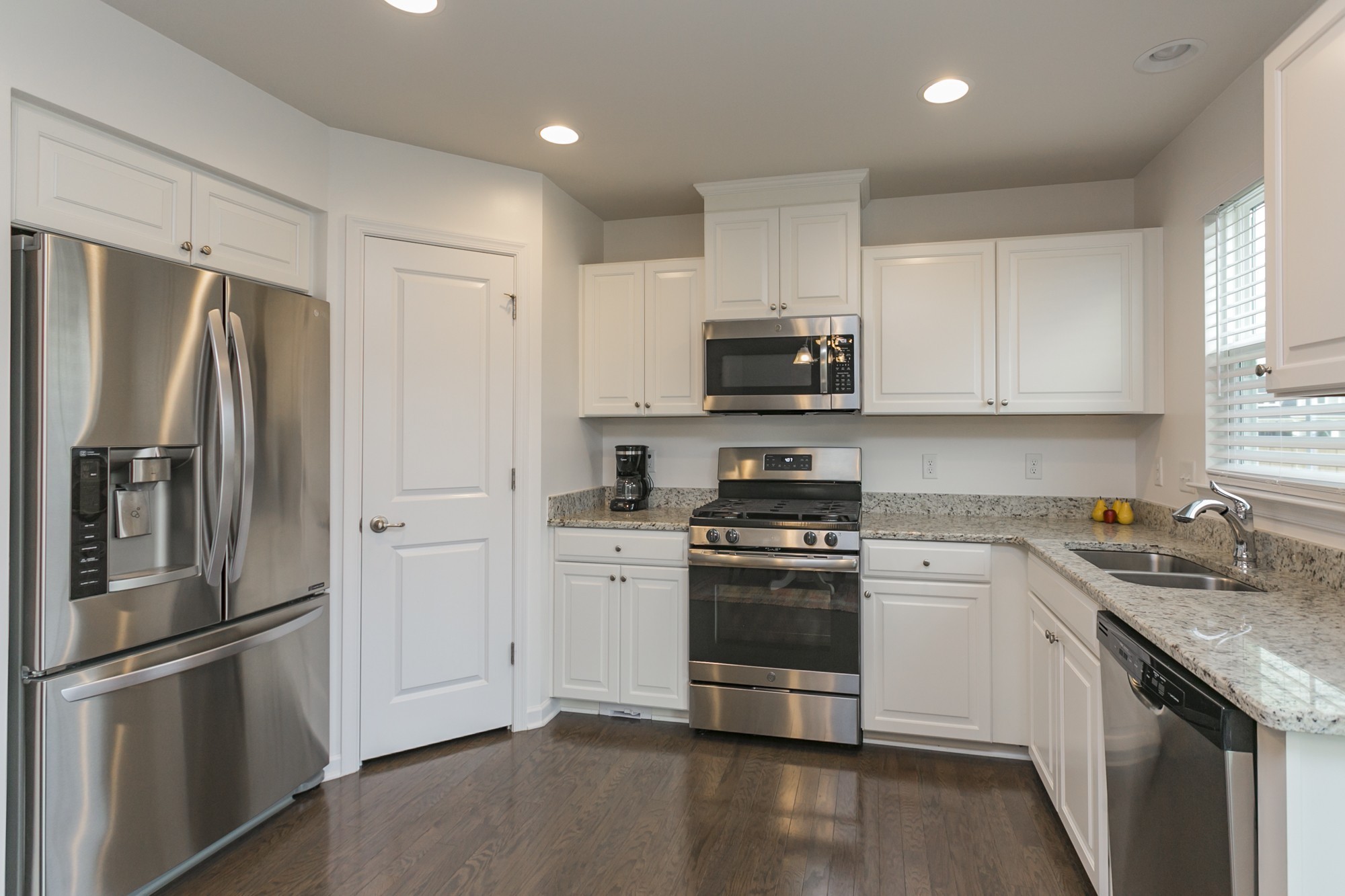 405 Heroit Drive Spring Hill, TN 37174 - Photo 11 of 30