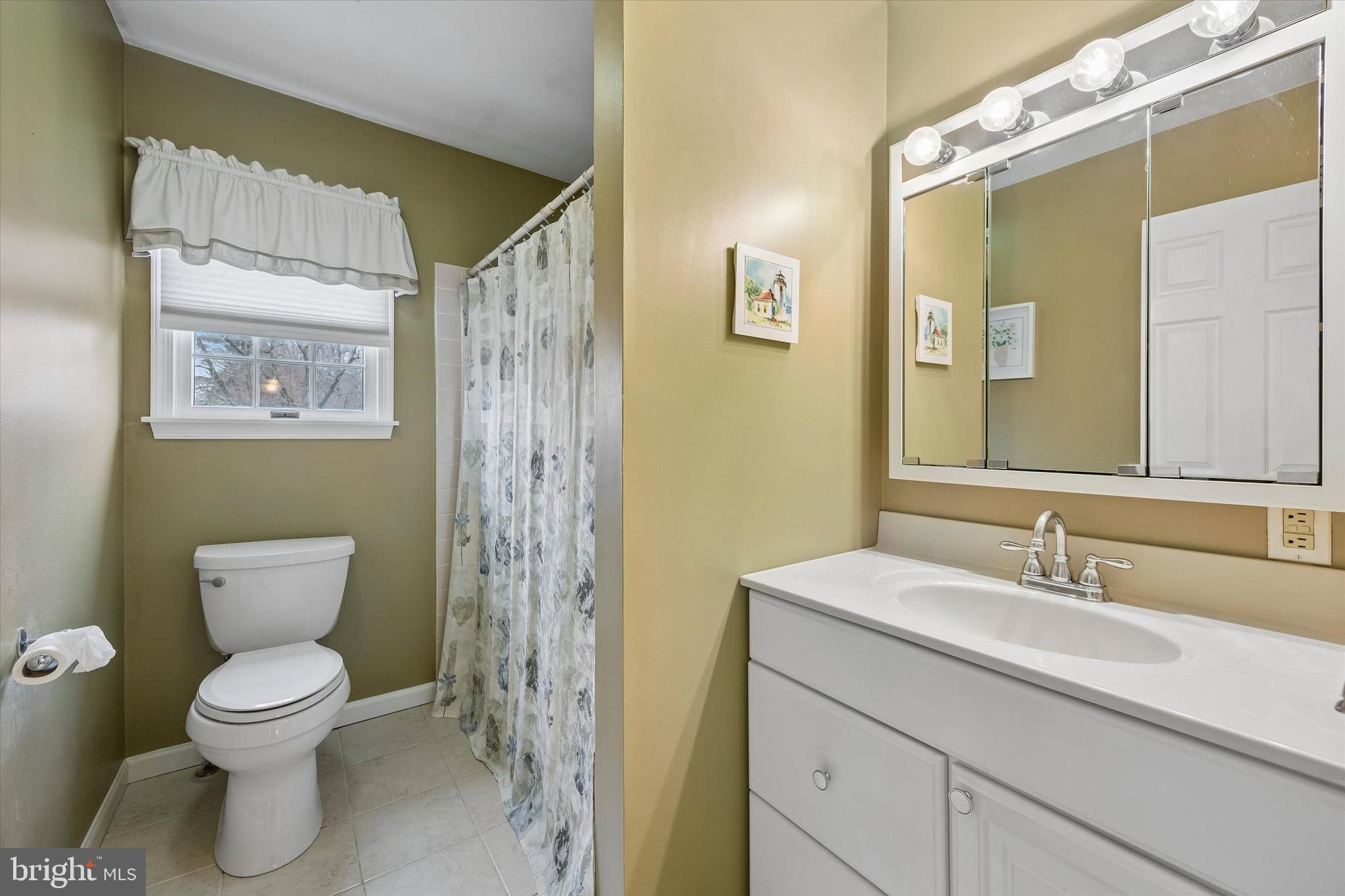 3 Valli Court Hamilton, NJ 08690 - Photo 34 of 48 a bathroom with a toilet sink and shower