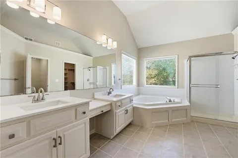 $559,950 | 12129 Hardy Street, Overland Park, KS 66213