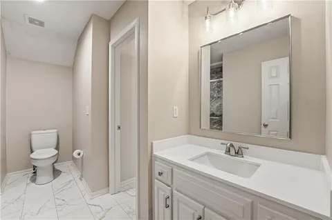 $559,950 | 12129 Hardy Street, Overland Park, KS 66213