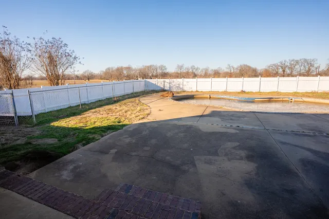 $339,000 | 109 Oak Street, Martin, TN 38237