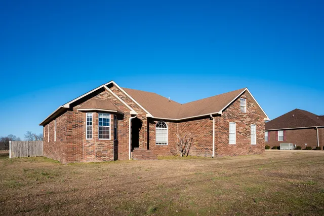 $339,000 | 109 Oak Street, Martin, TN 38237