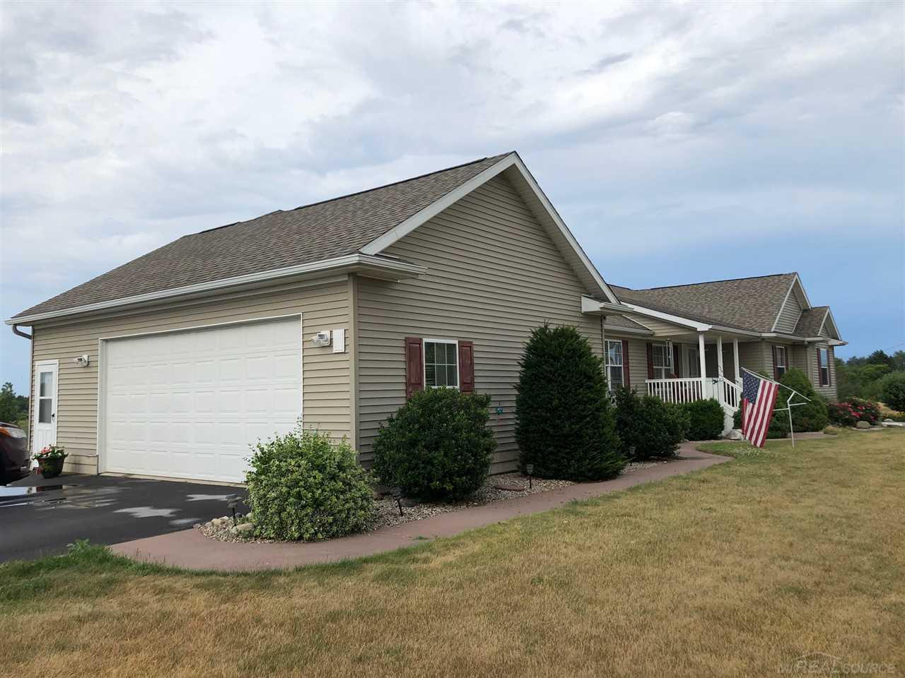 5795 Sanilac Road Carsonville, MI 48419 - Photo 24 of 34 50016872-23.JPG