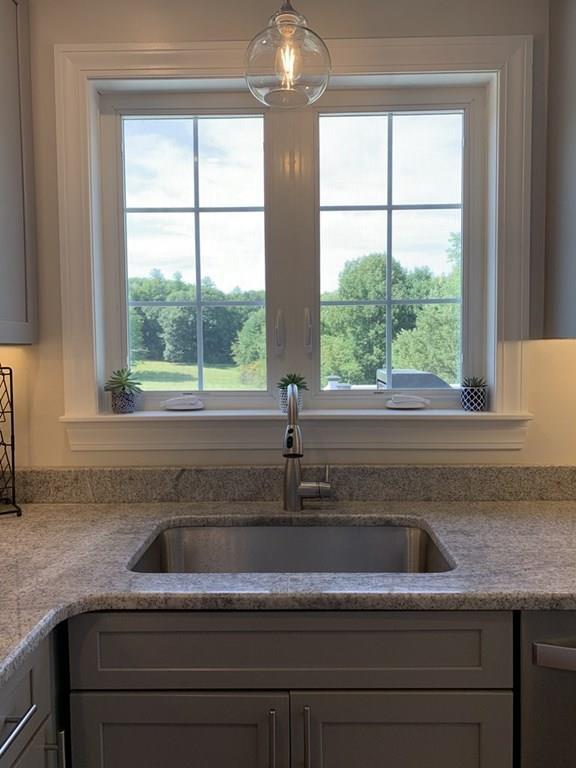 780 Bernardston Road Greenfield, MA 01301 - Photo 9 of 40 Gallery Image 9