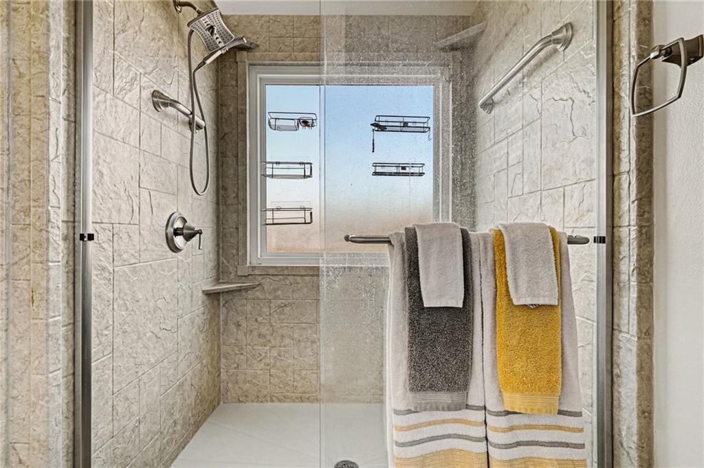 5954 Rex Ridge Court Rex, GA 30273 - Photo 17 of 37