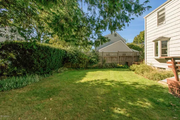 $12,500 | 2 Willow Lane, Old Greenwich, CT 06870