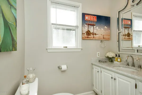 $12,500 | 2 Willow Lane, Old Greenwich, CT 06870